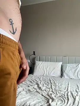 couplepenetration online show from 06-11-26, 07:50