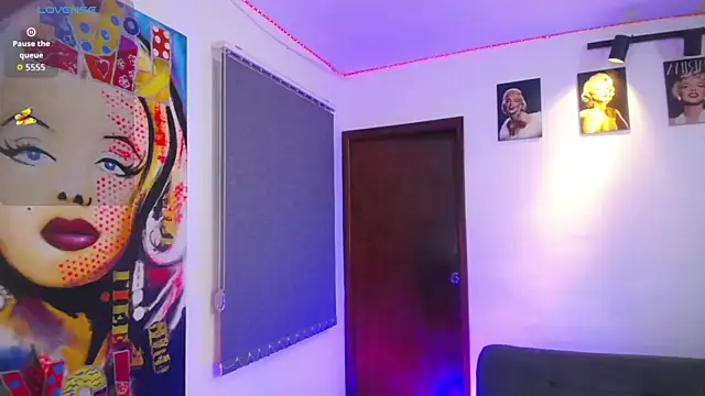 Snapshot of shellsy_hans chatting on 04-07-26, 01:06 shellsy hans online show from 04-07-26, 01:06