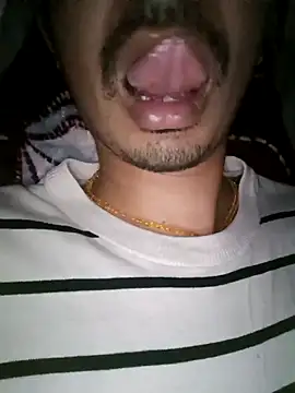 dreamtoungelick69 online show from 03-02-25, 07:23