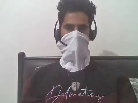 dreamtoungelick69 online show from 11-03-25, 04:19