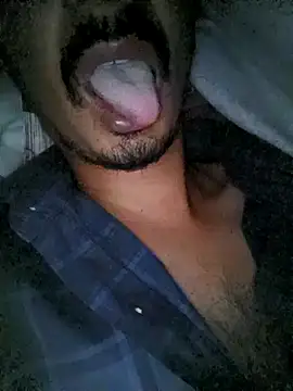 dreamtoungelick69 online show from 05-10-26, 12:38