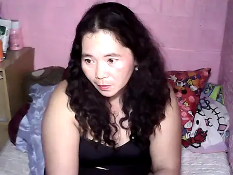 Snapshot of hotpusie_4u chatting on 10-03-25, 07:38 hotpusie 4u online show from 10-03-25, 07:38