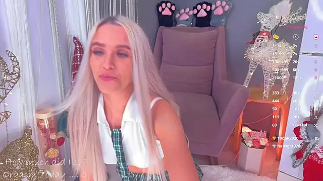 Snapshot of mikkixmeow chatting on 12-14-24, 12:01 mikkixmeow online show from 12-14-24, 12:01