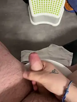 Snapshot of adam123456654321 chatting on 02-19-25, 11:14 adam123456654321 online show from 02-19-25, 11:14