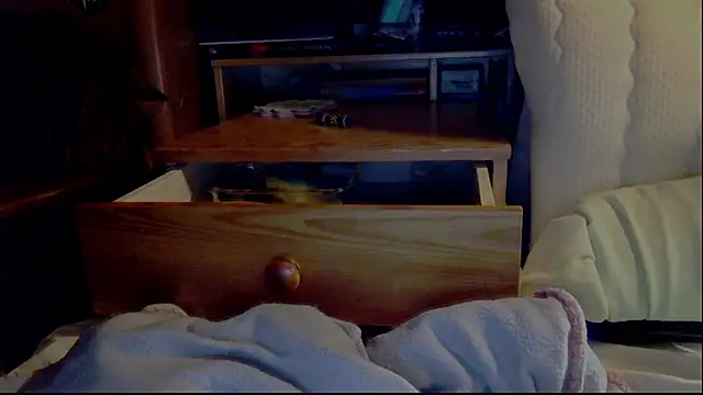 FireFox Feel online show from 12-06-24, 02:24