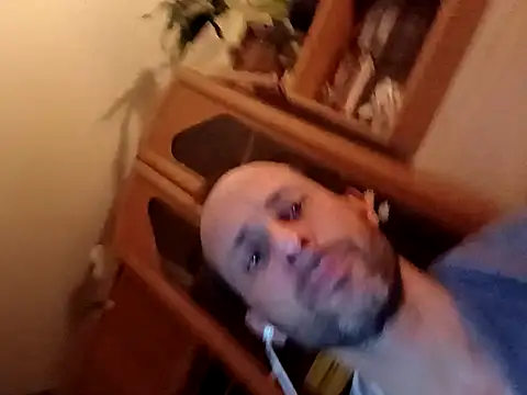 FireFox Feel online show from 03-12-25, 07:38