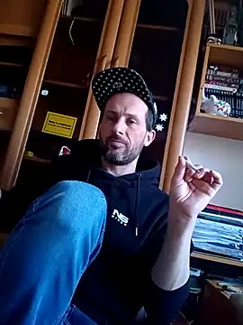 FireFox Feel online show from 03-20-25, 07:58