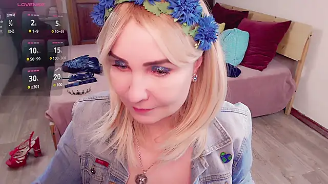 Snapshot of _unique_cam_ chatting on 02-02-25, 08:57  unique cam  online show from 02-02-25, 08:57