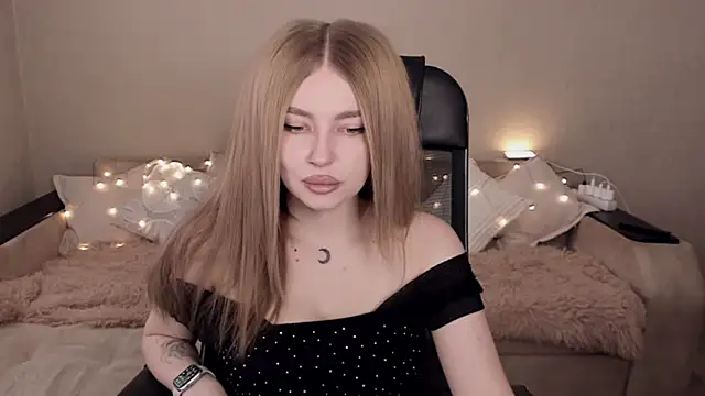 ViolettaLopez online show from 02-15-25, 11:28