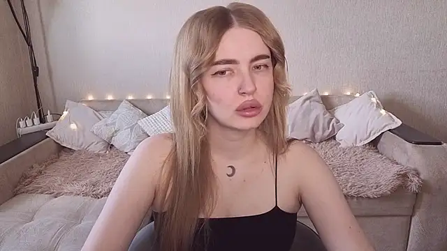 ViolettaLopez online show from 06-27-26, 02:23