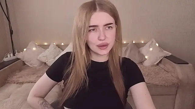 ViolettaLopez online show from 07-05-26, 12:01
