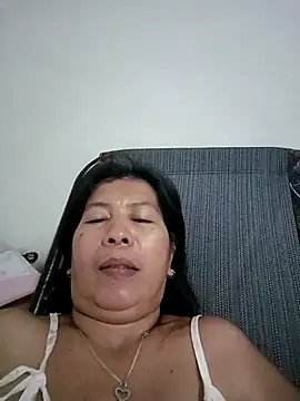 TropicalFlower online show from 04-30-26, 10:58