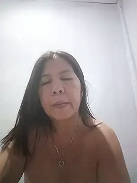 Snapshot of TropicalFlower chatting on 07-15-26, 11:04 TropicalFlower online show from 07-15-26, 11:04