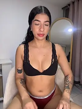 Veronica ar online show from 05-28-26, 02:42