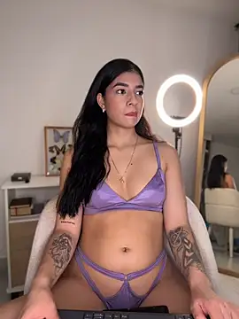 Veronica ar online show from 06-14-26, 10:45