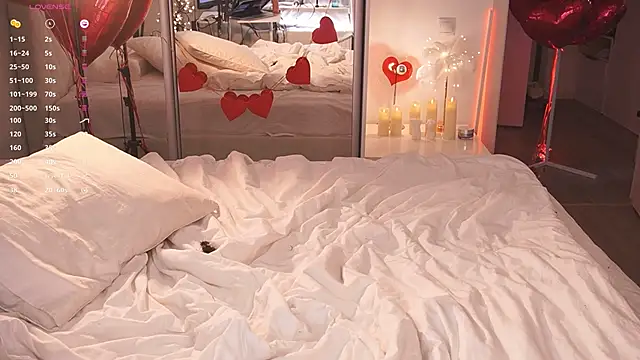 Ffoxyflame online show from 02-14-25, 02:39