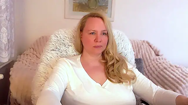 Sarah4you online show from 03-09-25, 12:42