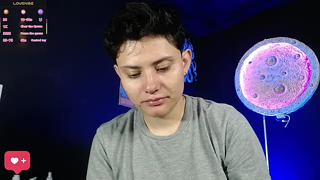 girl intense444 online show from 03-21-26, 01:16