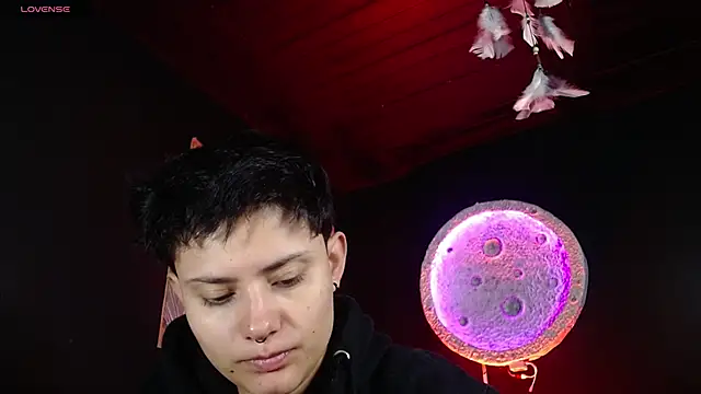 girl intense444 online show from 04-29-26, 02:10