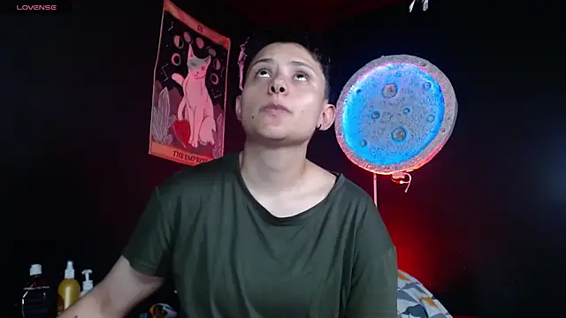 girl intense444 online show from 06-24-26, 07:35