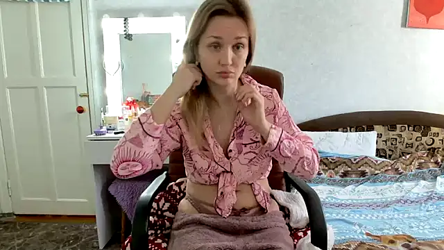 ModelEva online show from 02-16-25, 08:54