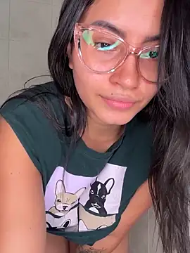 PaulinaBelushi online show from 12-11-24, 11:43