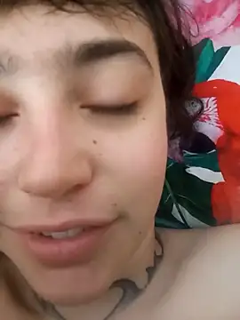 Snapshot of Blulilla69 chatting on 02-04-25, 07:18 Blulilla69 online show from 02-04-25, 07:18