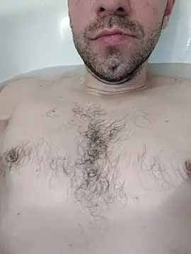 Snapshot of ooleeg chatting on 11-24-25, 08:25 ooleeg online show from 11-24-25, 08:25