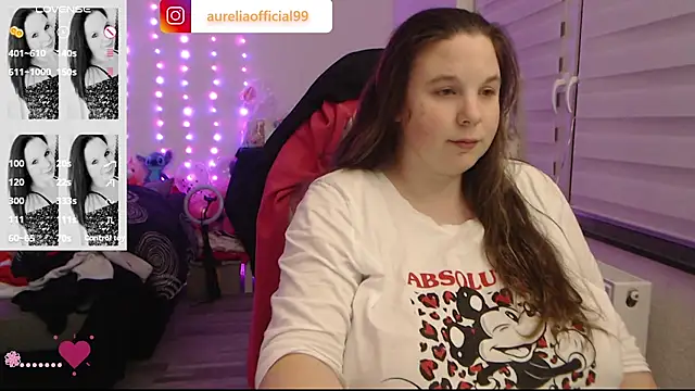 Snapshot of AureliaWinter chatting on 01-13-26, 08:36 AureliaWinter online show from 01-13-26, 08:36