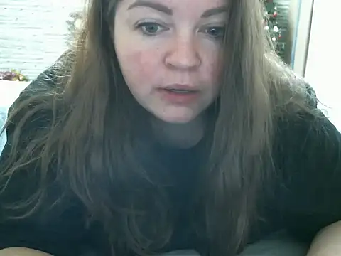 Snapshot of cute__cherry chatting on 12-18-24, 07:36 cute cherry online show from 12-18-24, 07:36