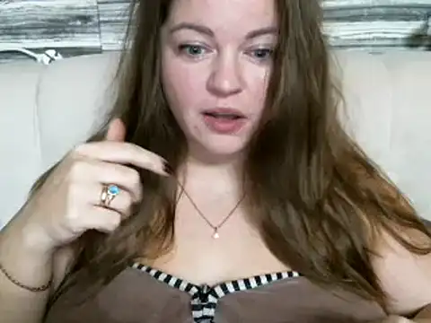 Snapshot of cute__cherry chatting on 01-02-25, 09:07 cute cherry online show from 01-02-25, 09:07