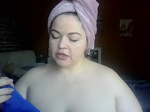 Snapshot of cute__cherry chatting on 02-10-26, 12:31 cute cherry online show from 02-10-26, 12:31