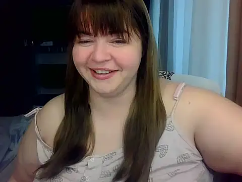 Snapshot of cute__cherry chatting on 03-21-26, 01:26 cute cherry online show from 03-21-26, 01:26