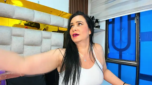 bigass monic online show from 01-15-25, 01:09