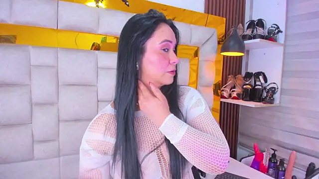 bigass monic online show from 11-30-25, 04:05