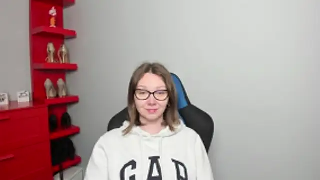Cookie zoe online show from 04-29-26, 05:33