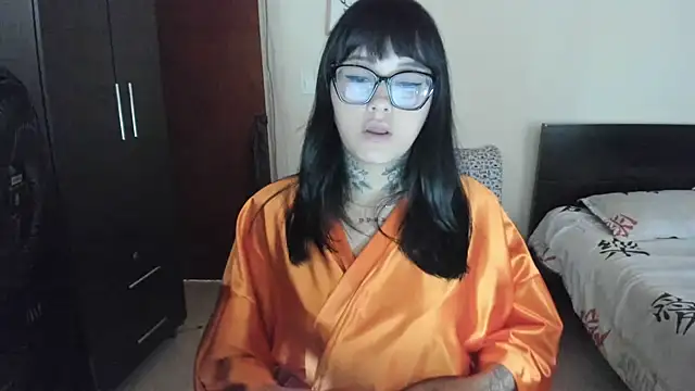 youth lust69 online show from 11-02-25, 04:20