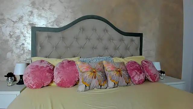 JennaMyers online show from 04-29-26, 07:20