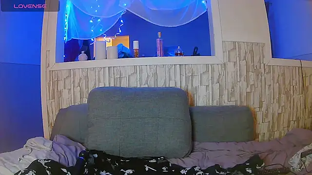 Snapshot of Mila_Ferrara chatting on 01-10-25, 07:57 Mila Ferrara online show from 01-10-25, 07:57