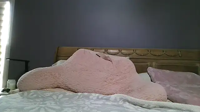 Lisaisluscious online show from 03-23-26, 02:32