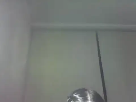 Snapshot of Insomniacl chatting on 12-19-24, 06:12 Insomniacl online show from 12-19-24, 06:12