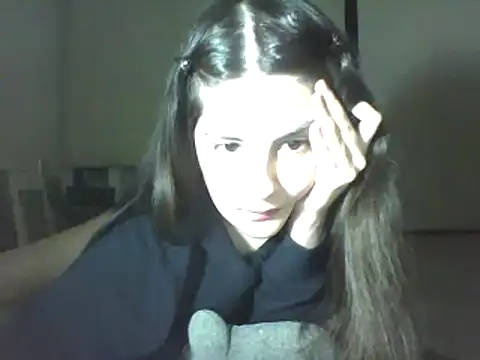 Snapshot of Insomniacl chatting on 12-30-24, 05:04 Insomniacl online show from 12-30-24, 05:04