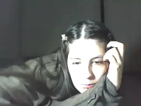 Snapshot of Insomniacl chatting on 03-11-25, 06:53 Insomniacl online show from 03-11-25, 06:53