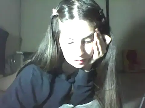 Snapshot of Insomniacl chatting on 03-18-25, 03:20 Insomniacl online show from 03-18-25, 03:20