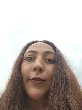 VickyHoult online show from 04-22-26, 09:38