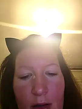 Analimado18 online show from 09-15-25, 09:15