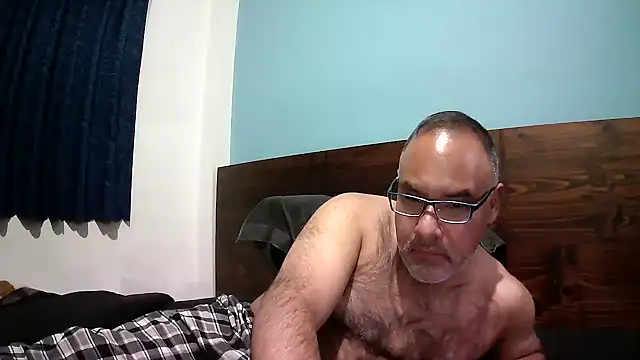 PhillDrake11 online show from 01-07-26, 01:41