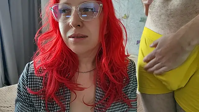 GenrikhBecca online show from 09-26-25, 07:01