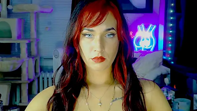 DesereaRose online show from 03-18-25, 04:26