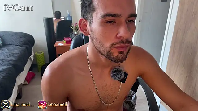 Snapshot of Emanuell__ chatting on 03-07-26, 03:53 Emanuell online show from 03-07-26, 03:53